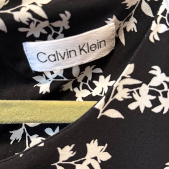 Calvin Klein Floral Blouse - Picture 4 of 4